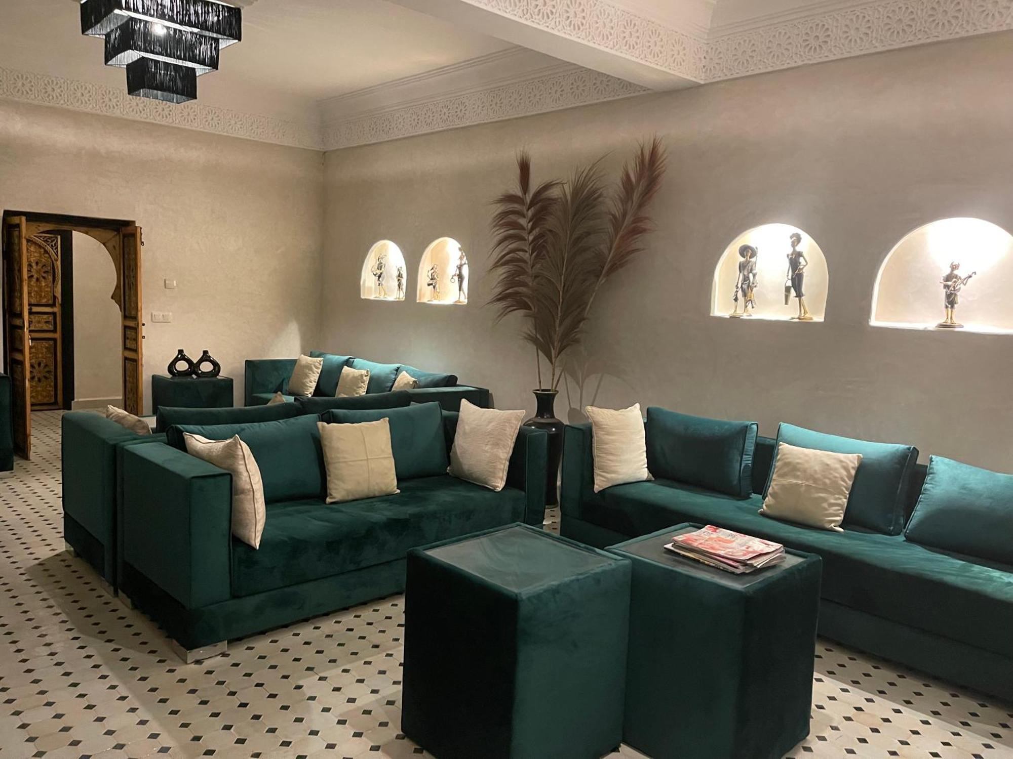 Just V Hotel & Spa Ouled Hassoune Buitenkant foto